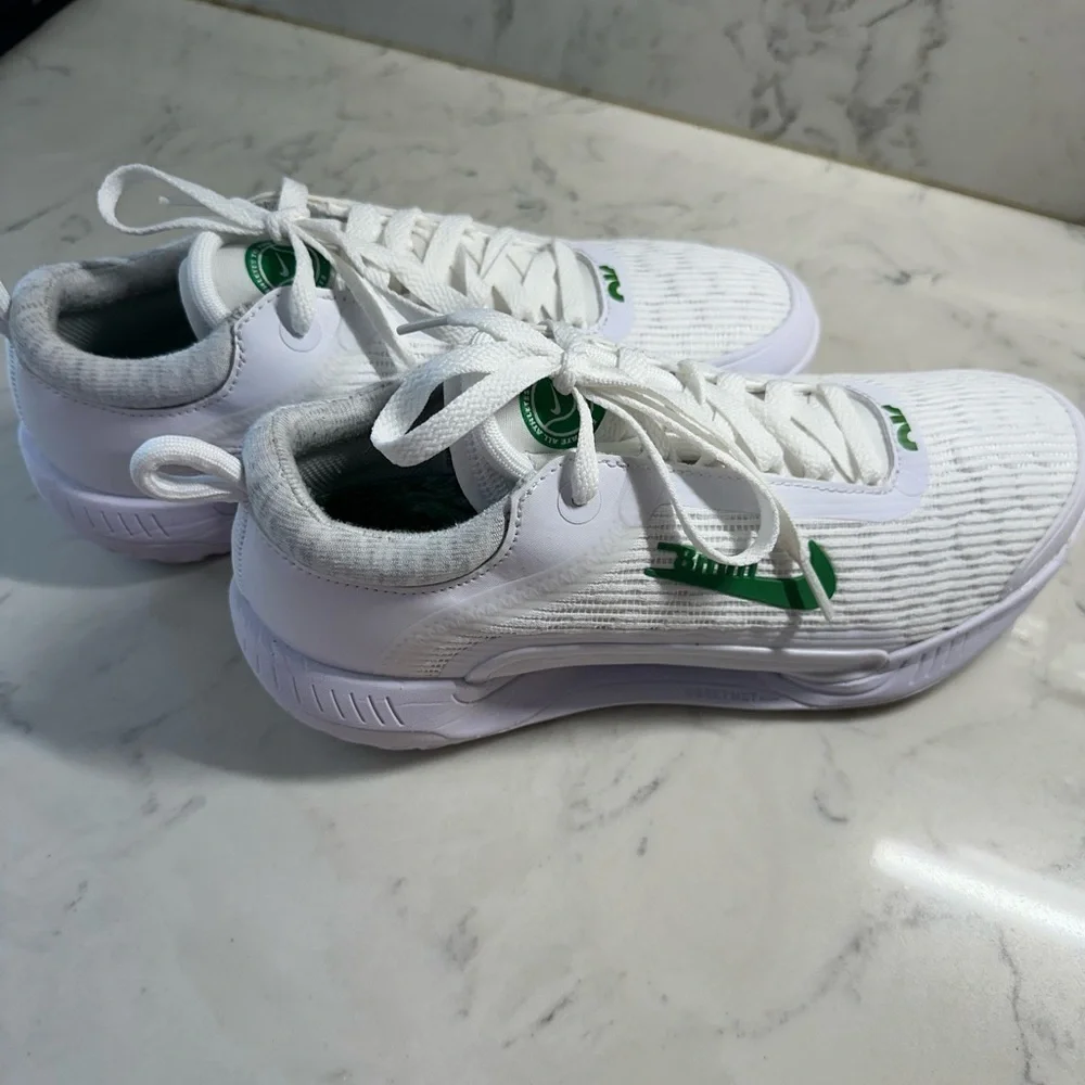 Nike White and Green Athletic Shoes with Cushioned Sole